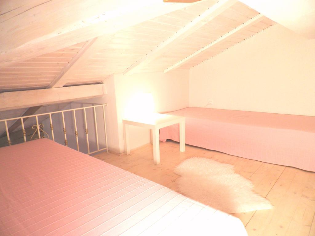 Studio Sijara Appartement Motovun Kamer foto