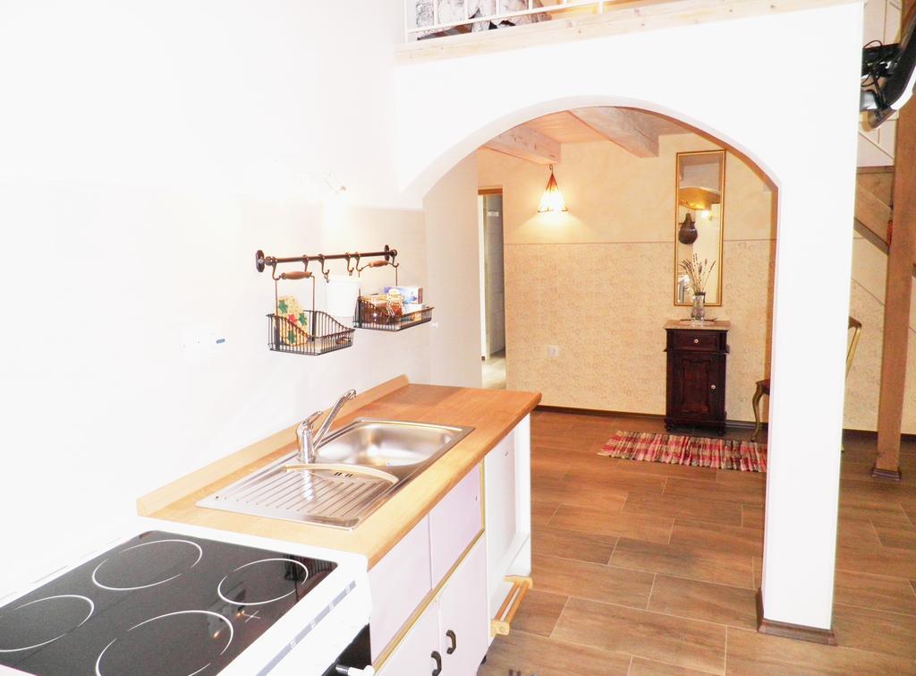 Studio Sijara Appartement Motovun Kamer foto