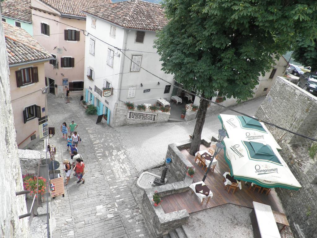 Studio Sijara Appartement Motovun Kamer foto